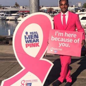 dr tarak patel in pink suit